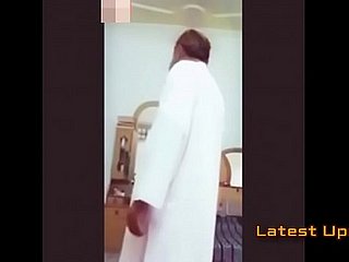 Jali Peer avec des femmes Jali Peer Baba Jali Peer 2016 Jali Peer avec des femmes dans la chambre exposées par les femmes