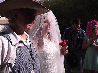 Matrimônio Santo, Casamento HD