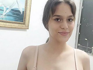 Saya fuck stepsister saya sebelum dia meninggalkan kolejnya