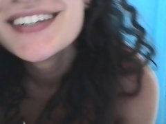 Moroccan Menina que mostra fora seu corpo sexy apertado