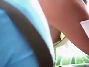 Downblouse Sideview จุกนมบิ๊กที่บาร์, คาเฟ่