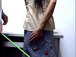 Pengalengan Memukul Untuk Gadis Cina