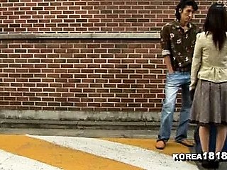 Người đàn ông Hàn Quốc xấu xí được quan hệ với người phụ nữ Hàn Quốc nóng bỏng