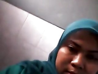 ibu berjilbab clime MERASA sange 1