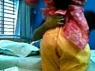完全に訓練されたパタンパキスタンの少女はパンジャブ男をファック