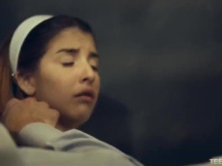Maître baise sa jolie TEENFIDELITY étudiant