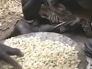 Adolescente asiático caliente en África!
