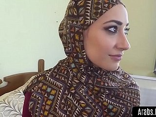 Emiraty Beautys owłosione cipki wypełnione kurek